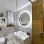 Cozy 1-bedroom In The Centre